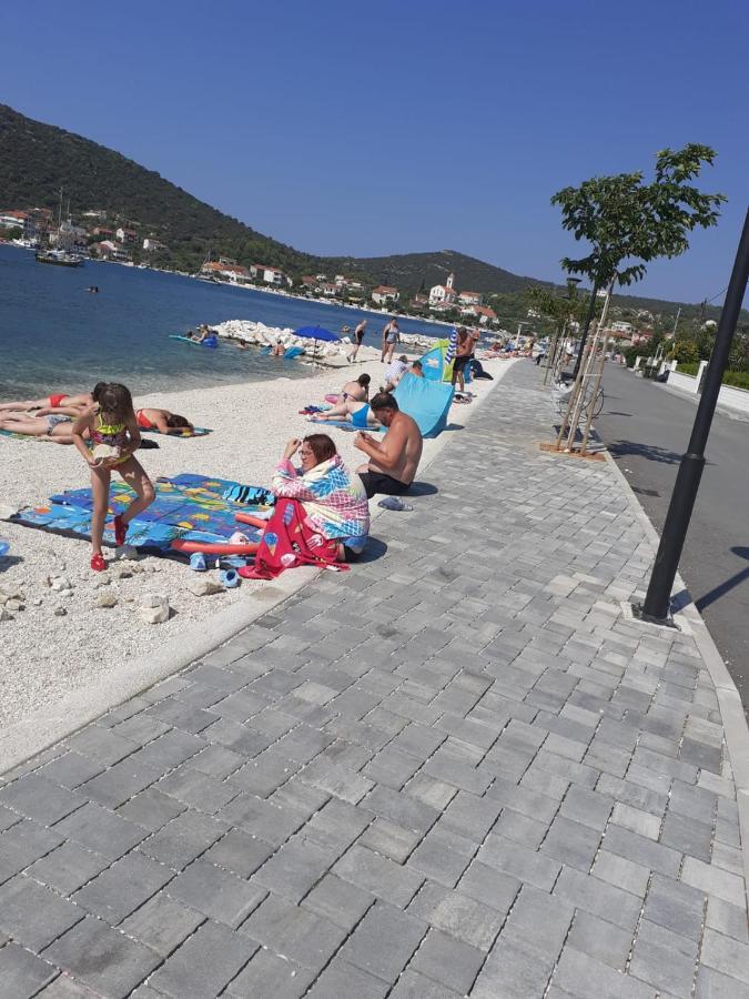 Apartments Mate Vinišće Exteriér fotografie